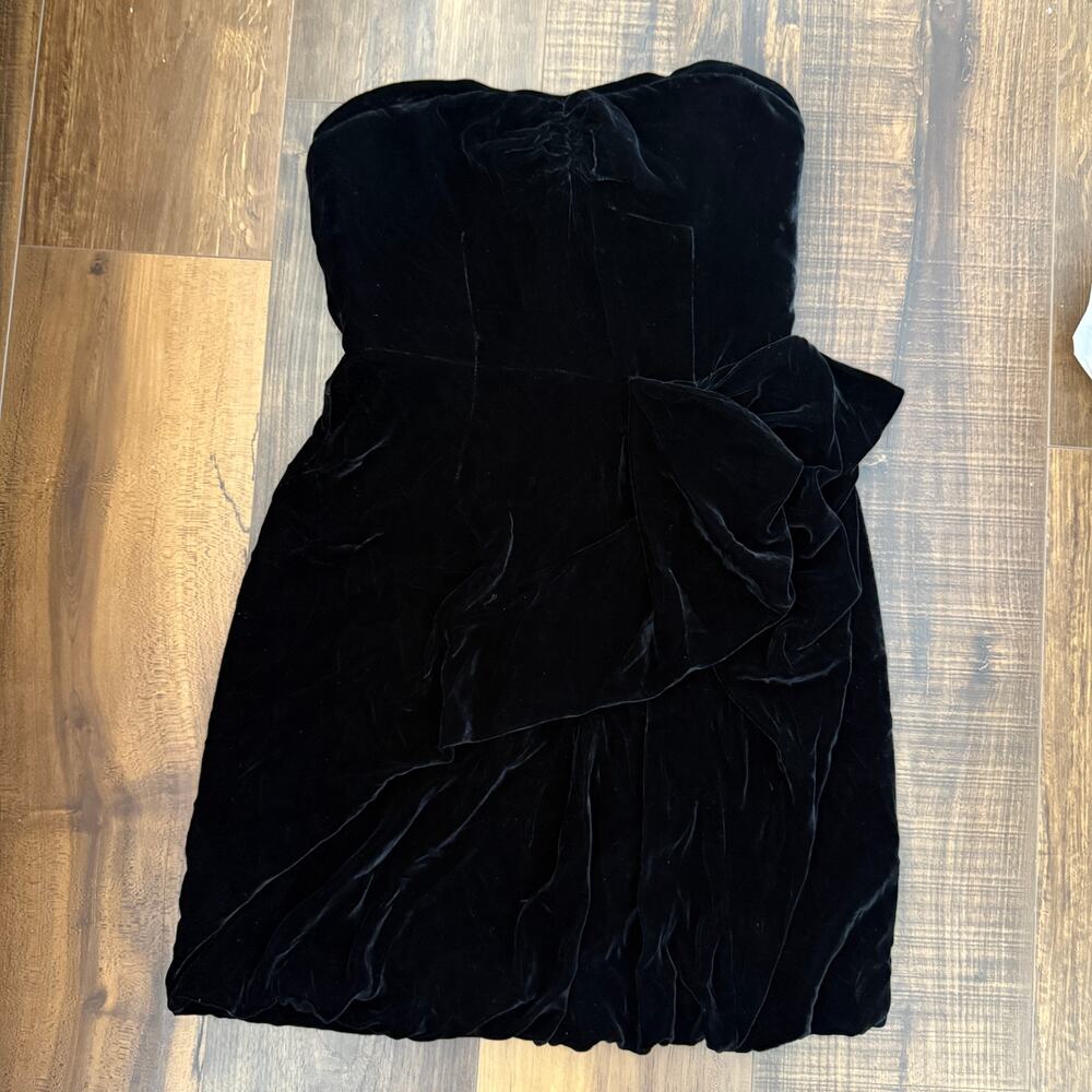 Marc by Marc Jacobs Black Velvet Strapless Mini Dress with Built in Bra - 4 - Picture 5 of 12